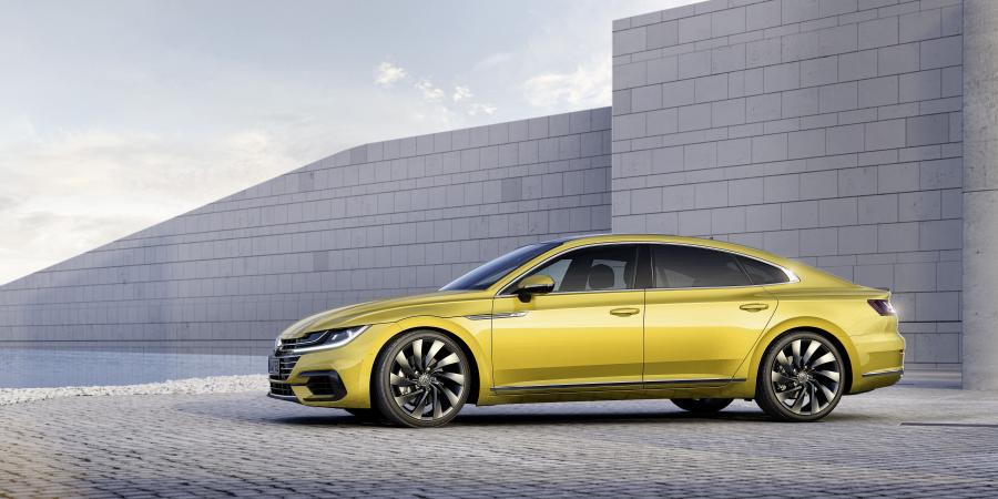  Volkswagen Arteon R-Line 2017 года  (WW) (фото 43 из 70)